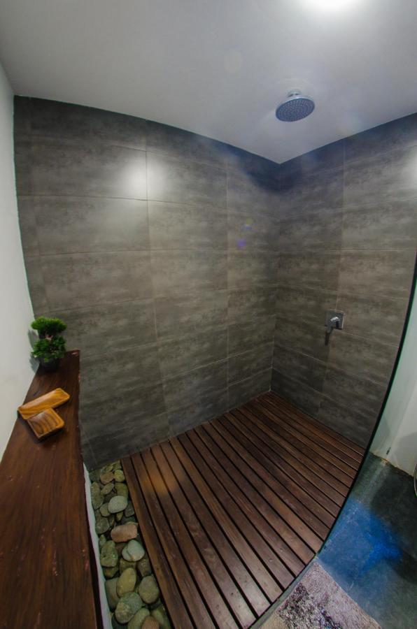 Palaka Resort 제너럴 루나 외부 사진